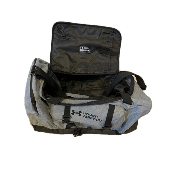 Under Armour Gametime Storm Duffel Gym Bag 22"x10"x10" - Picture 1 of 9